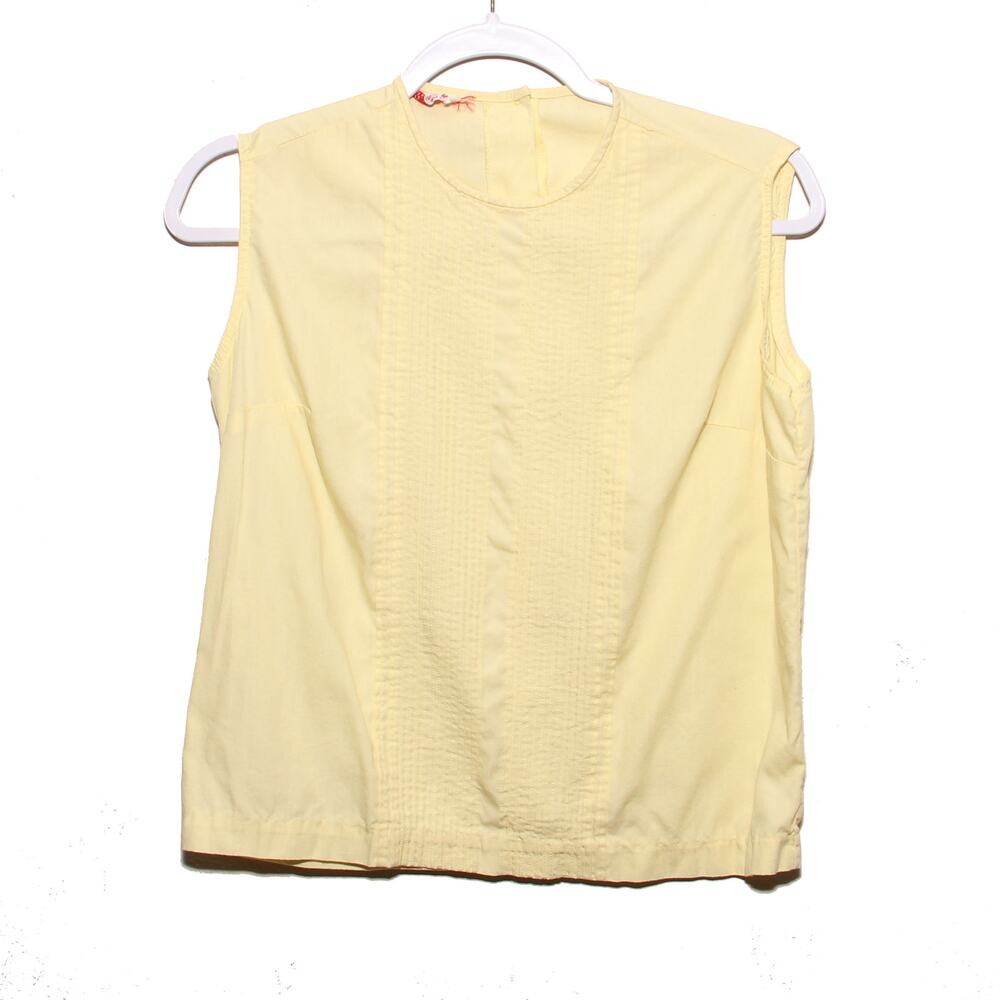 Vintage Yellow Broadcloth Sleeveless Pintuck Front Top Size 34